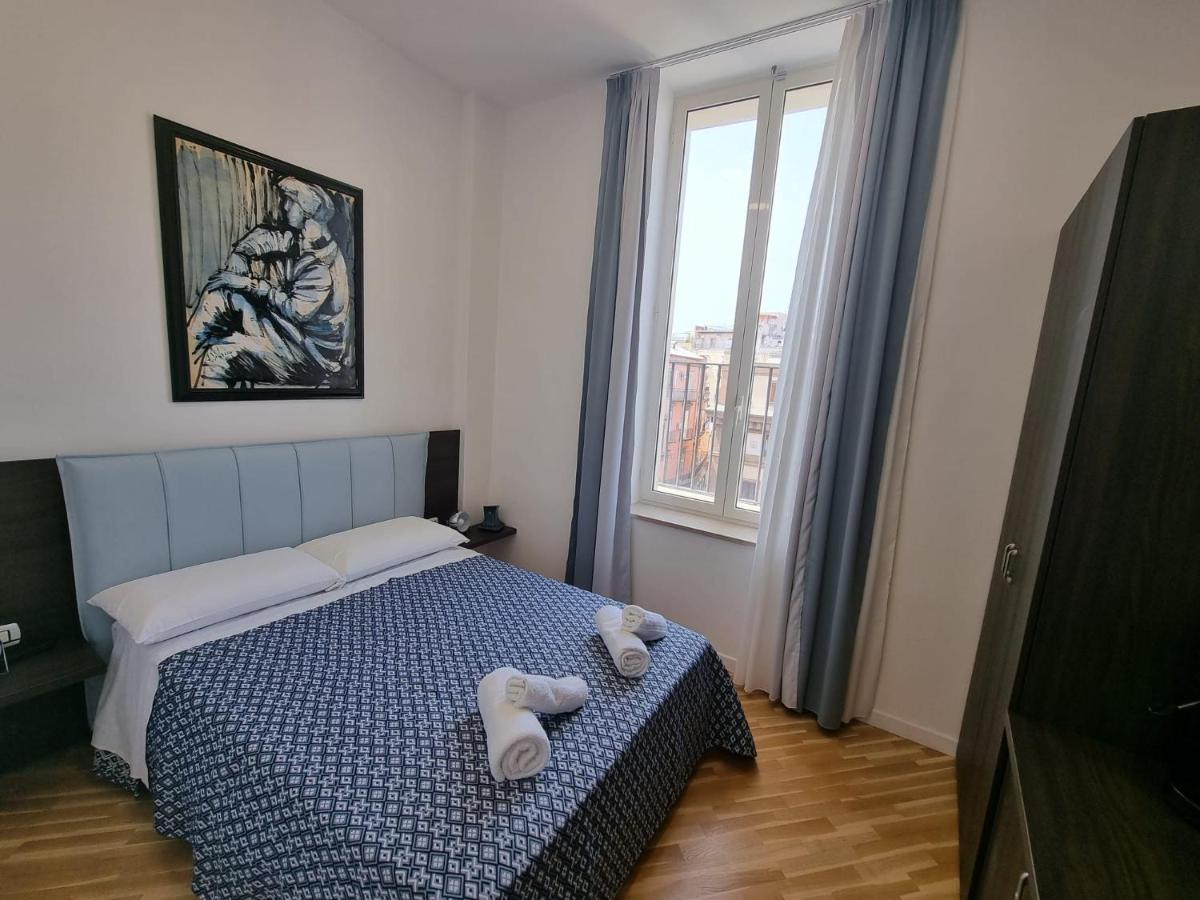 Barbaja Suites In Street Toledo 205 เนเปิลส์ ภายนอก รูปภาพ